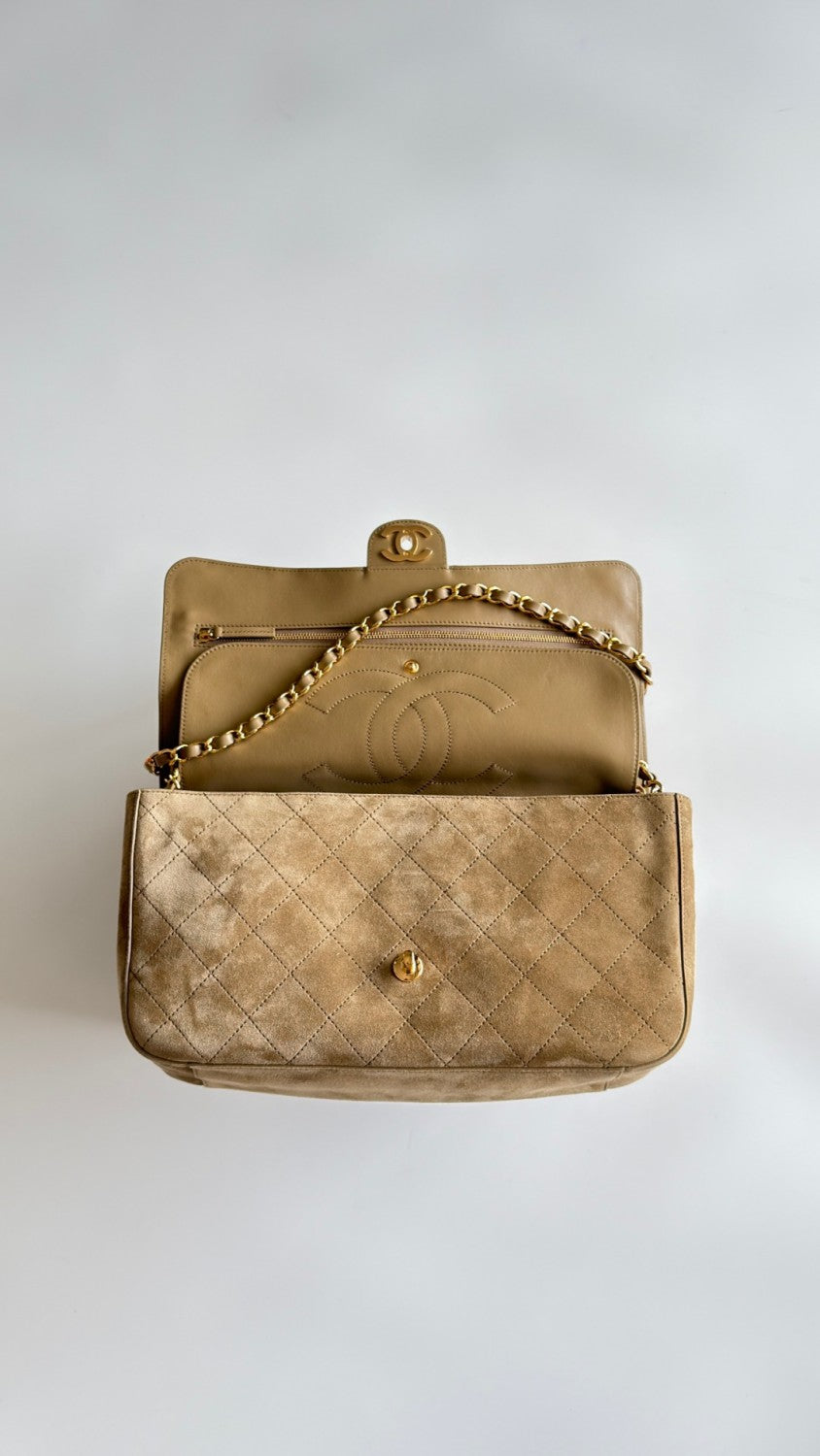 Chanel 2026 Spring/summer Maxi Clutch Bag Brown Suede With Metal Chain Stylish And Elegant Handbag  Bags #196600