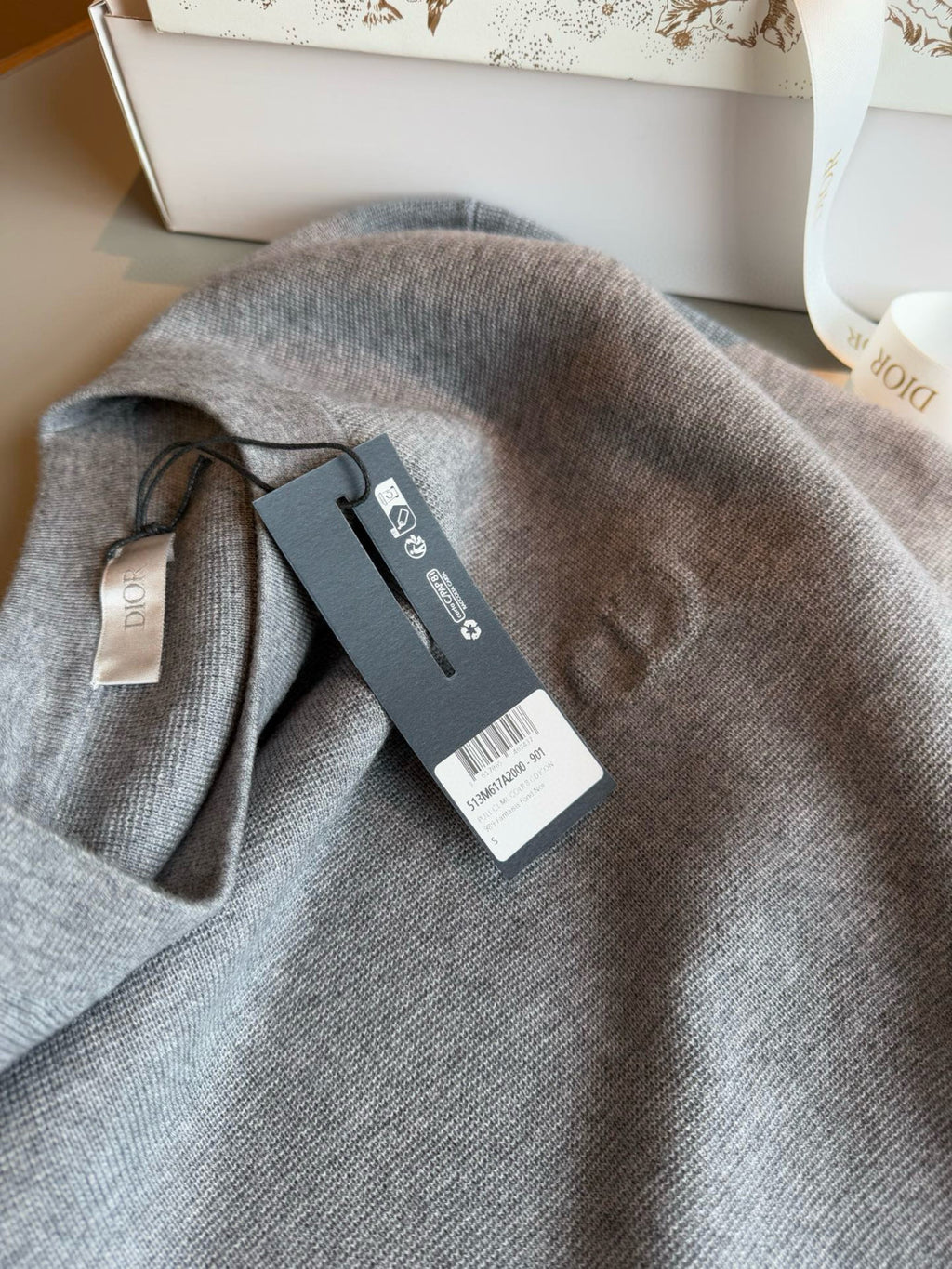 Dior Men's Spring and Autumn Solid Color Round Neck Cotton Wool Long Sleeve Sweater #75515
