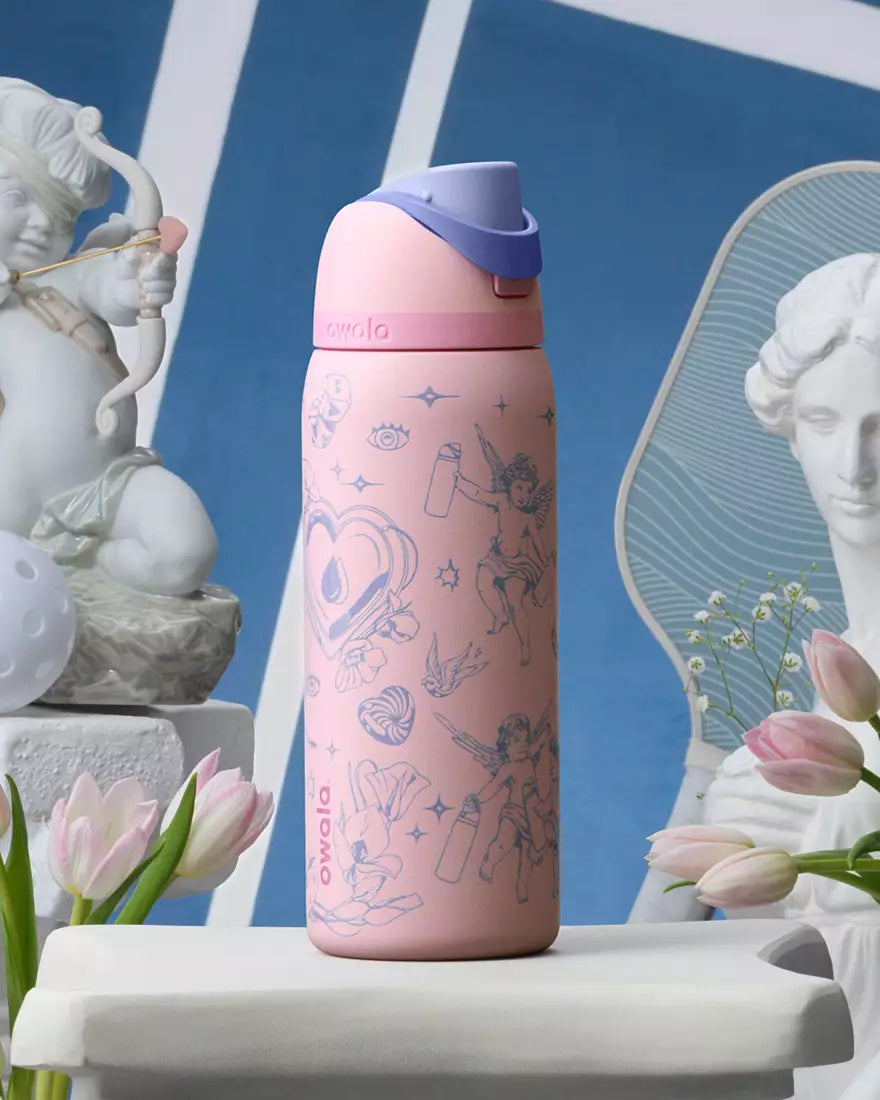 Owala 32 oz. FreeSip Stainless Steel Water Bottle Shot to the Heart