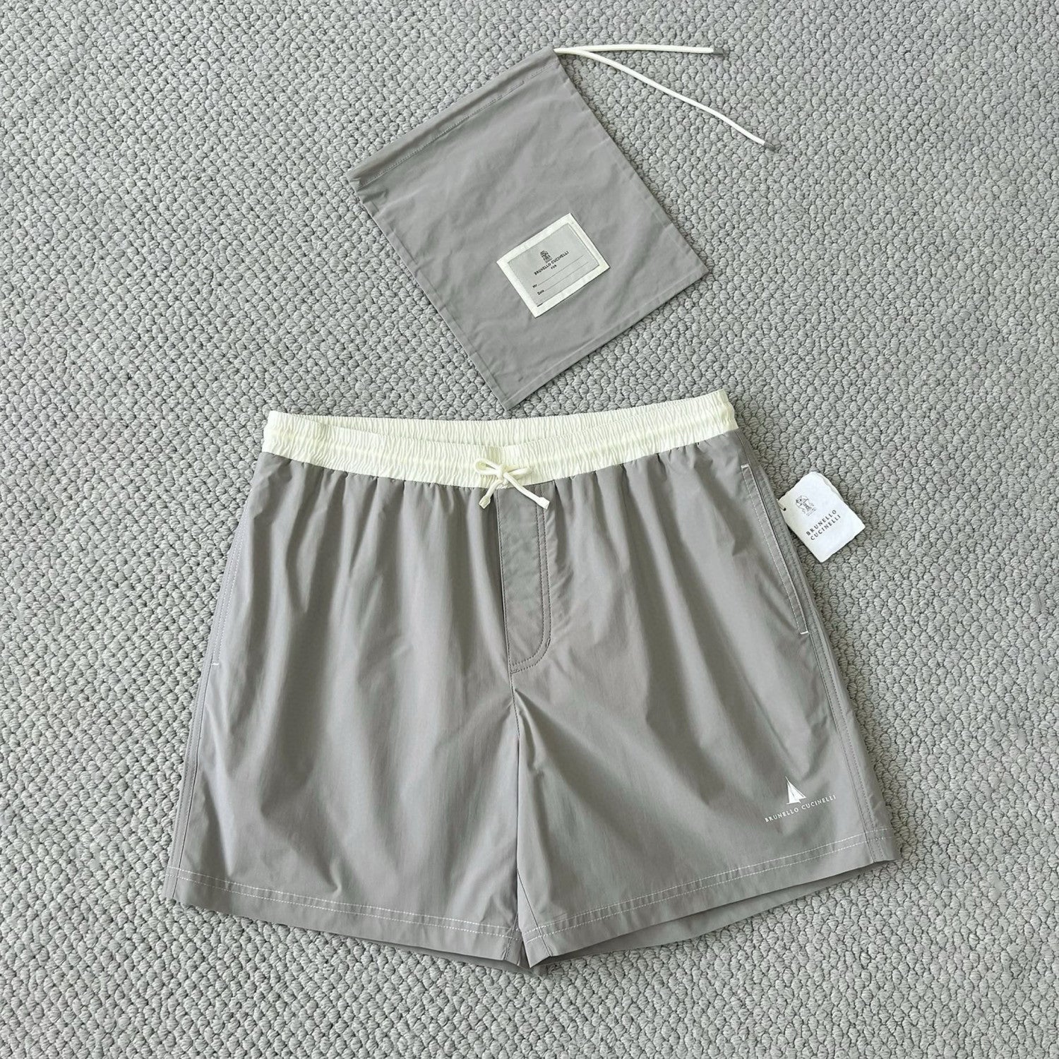 Brunello Cucinelli  Nylon Swim Shorts With Contrast Details And Print Men's Spring Summer Holiday Beach Shorts Colour Block Fashion Casual Pants #77277
