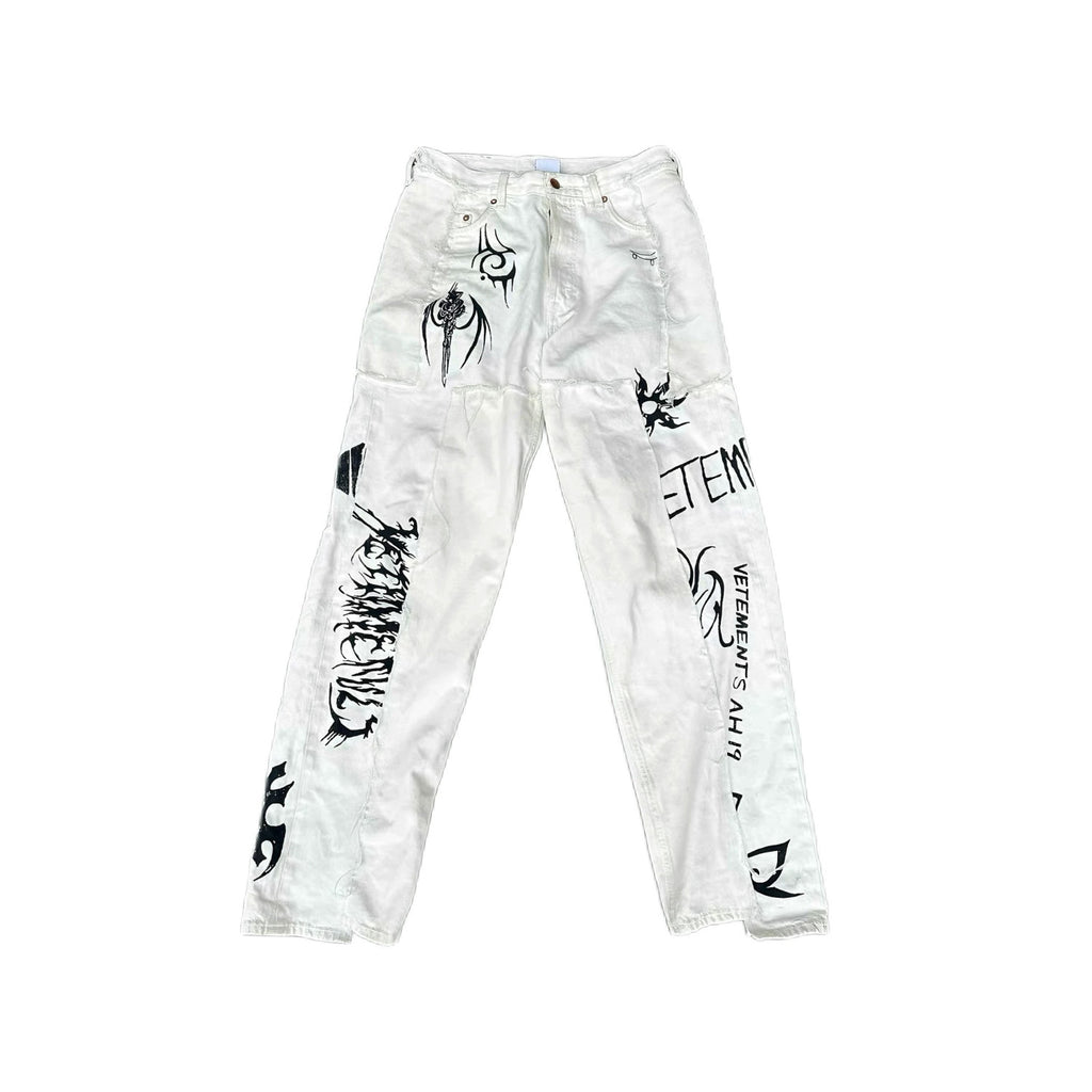 Vetements Men's High Street Vintage Show Co-branded Opium Deconstructed Splicing Tattoo Print White Denim Pants Fashion Trend Casual Pants Ngvp #2446