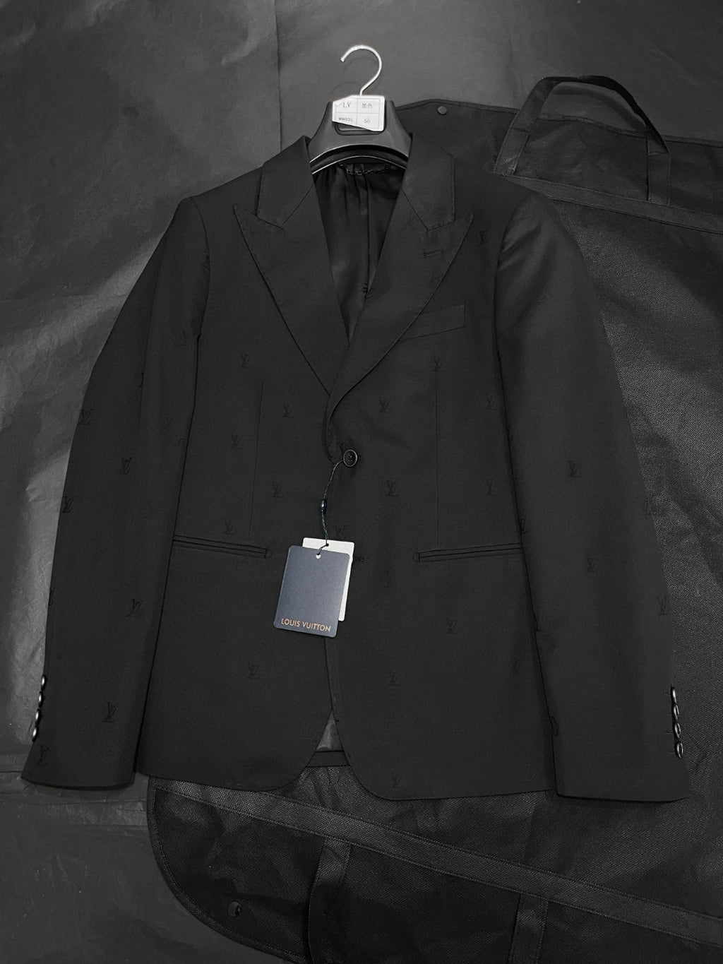 Louis Vuitton Men's Spring/Autumn Solid Colour Embroidered Hidden Pattern Printed V-Neck Single-Breasted Long-Sleeved Suit Jacket and Trousers Set Suit #77442