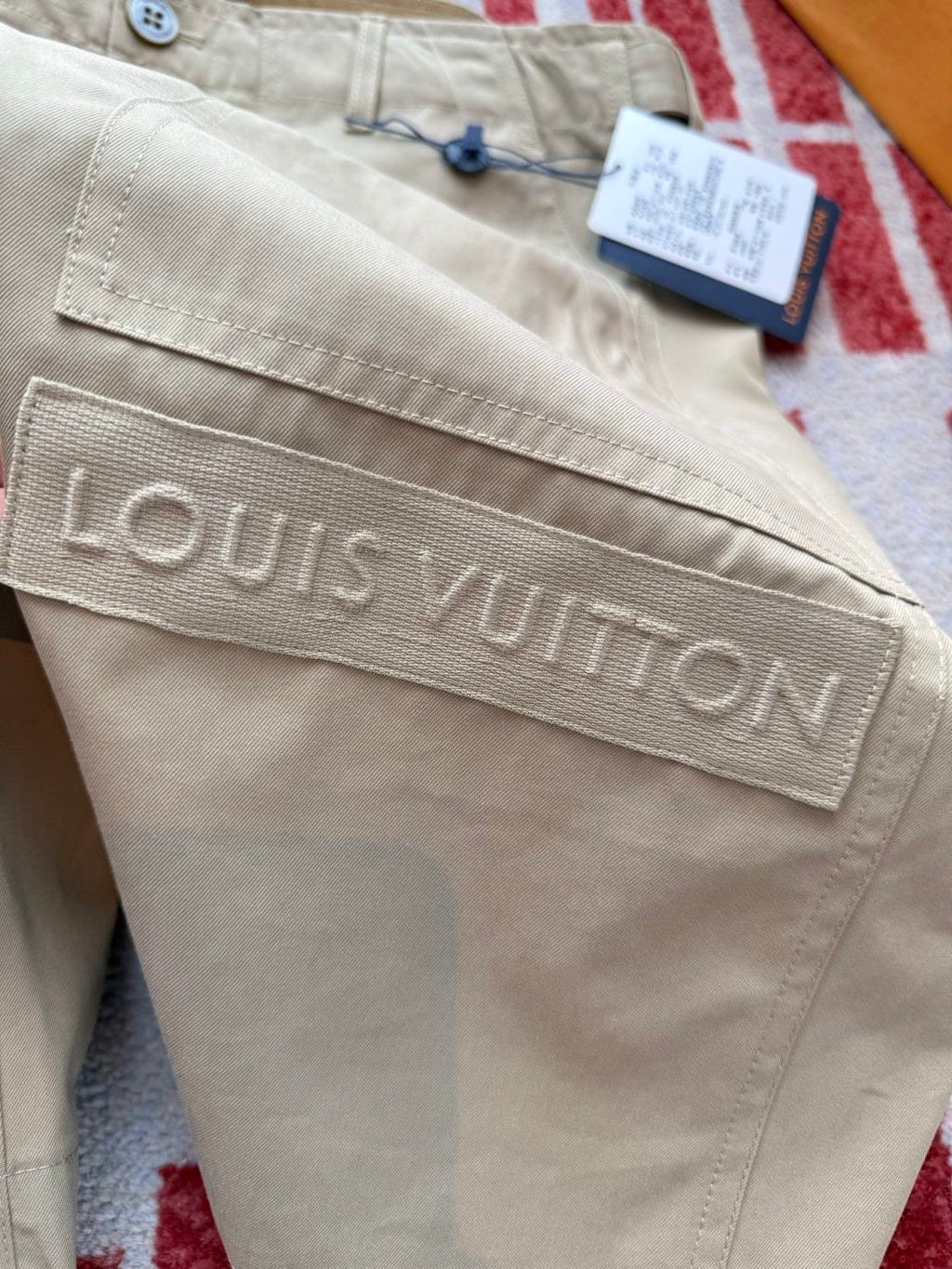 Louis Vuitton Men's and Women's Summer Solid Color Woven Letter Printed Cotton Casual Shorts #76459