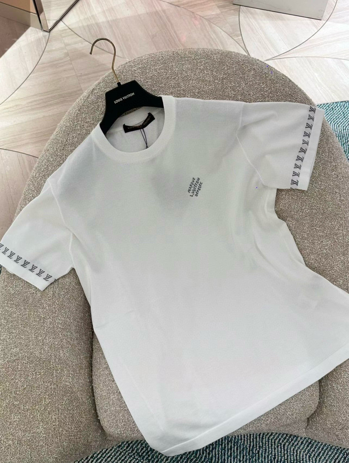 Louis Vuitton Men's Summer White Cotton Jersey Fabric Round Neck Short Sleeve T-shirt #99328