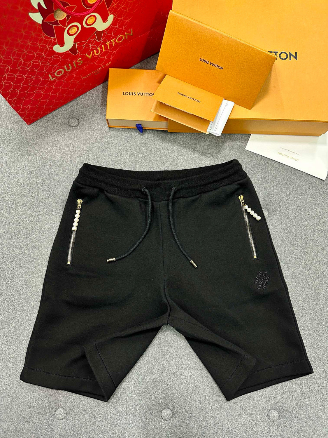 Louis Vuitton Men's Summer Black Embroidered Knit Fabric Casual Lace-Up Shorts Pants #98794