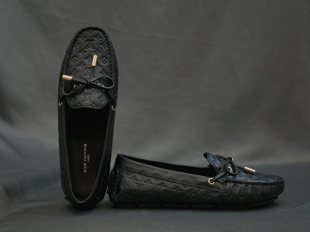 Louis Vuitton Women's Spring/Autumn Fashion Classic Round Toe Slip-On Leather Flat Low Top Loafers Shoes #78437