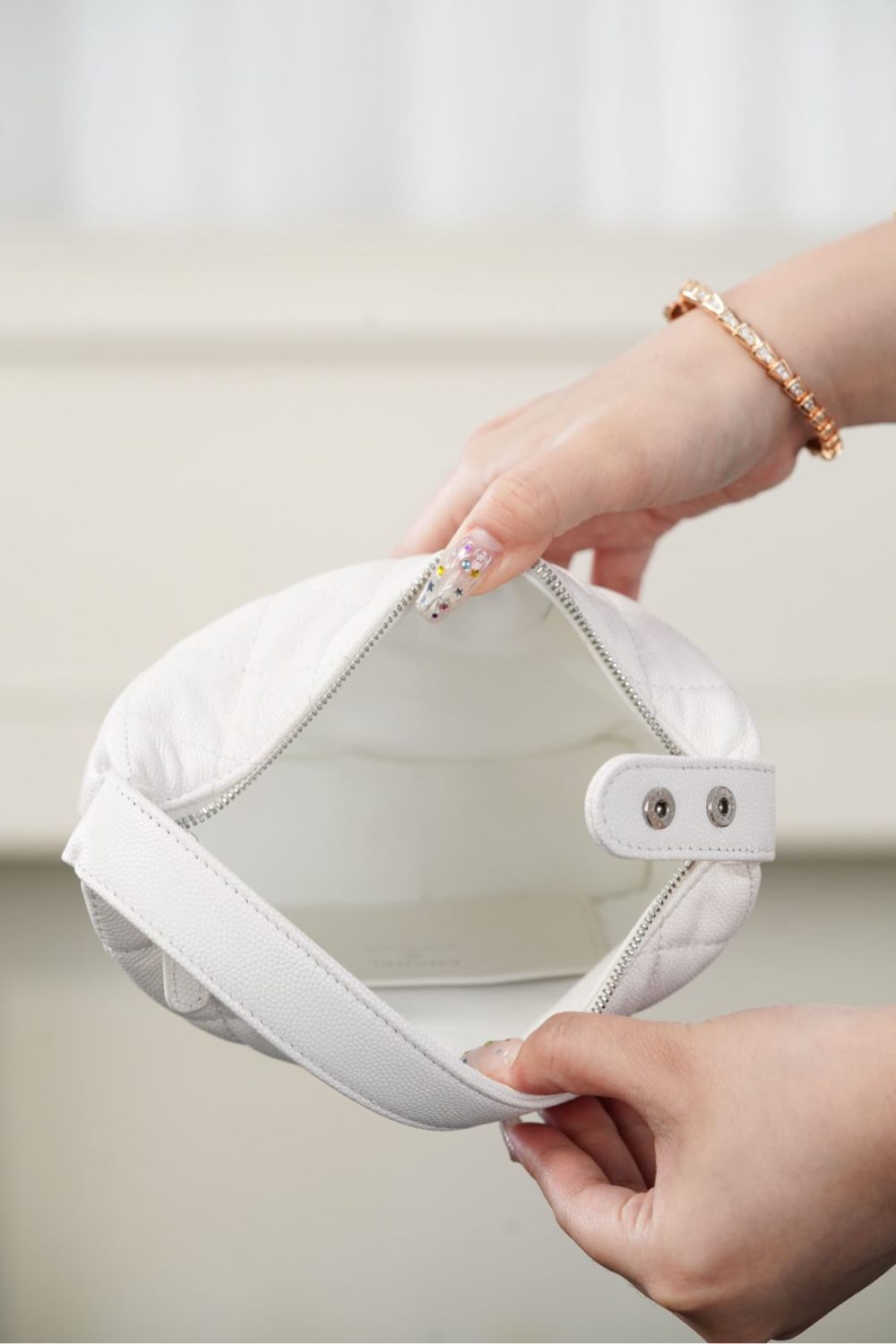 Chanel 25B Silver Buckle Star Double C Lunchbox Bag Single-Shoulder Crossbody Tote Hobo Bag Fashionable White Chain Handbag Bags #193527