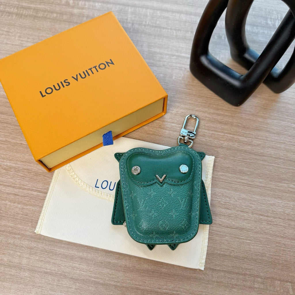 Louis Vuitton Lv Owl Headphones Bag Keychain Pendant Fashionable Exquisite Bag Pendant Monogram Mini Bag Accessory M03442 #195328