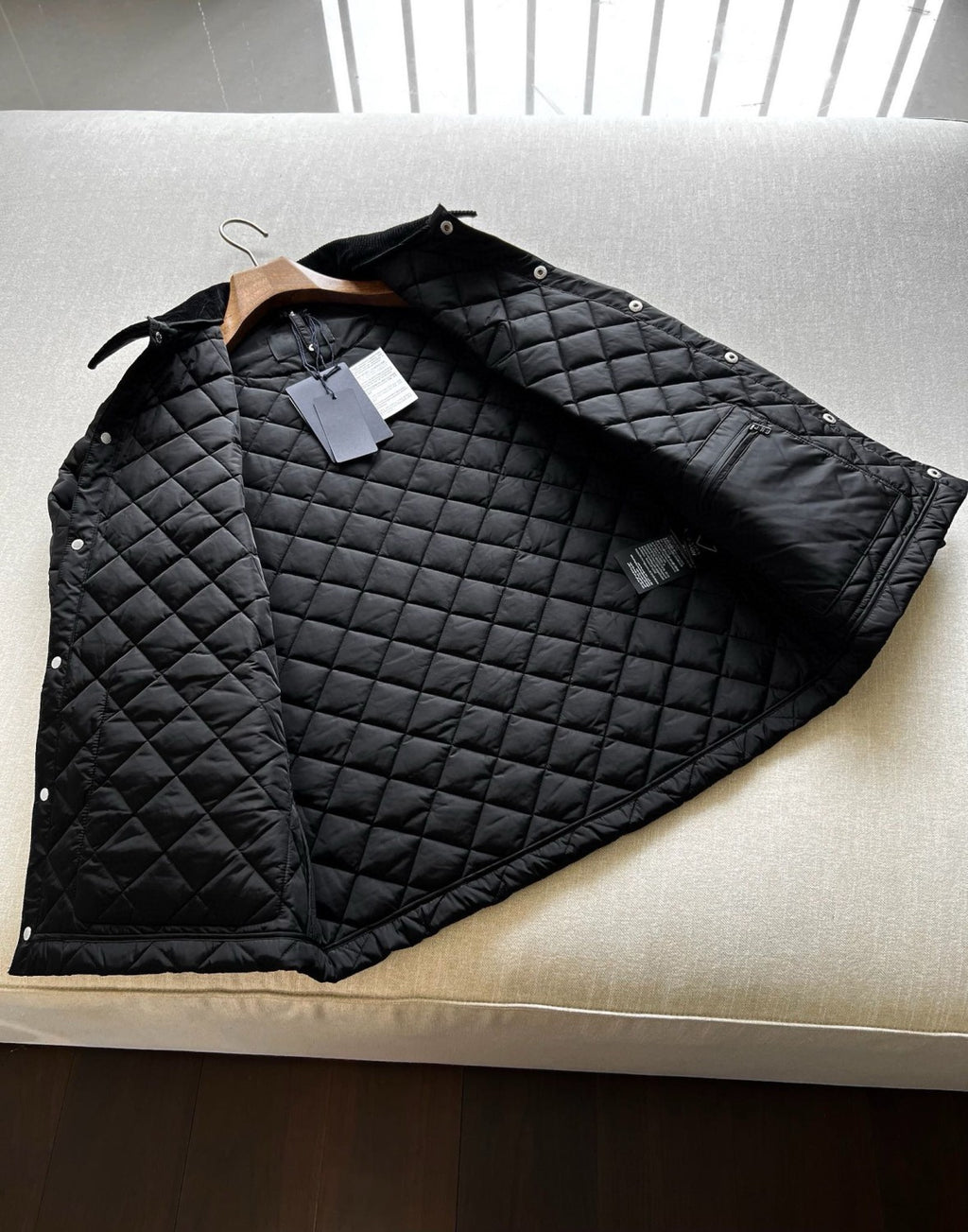 Prada Men's Autumn and Winter Solid Color Nylon Quilted Single Breasted Long Sleeve Puffer Down Jacket #73918