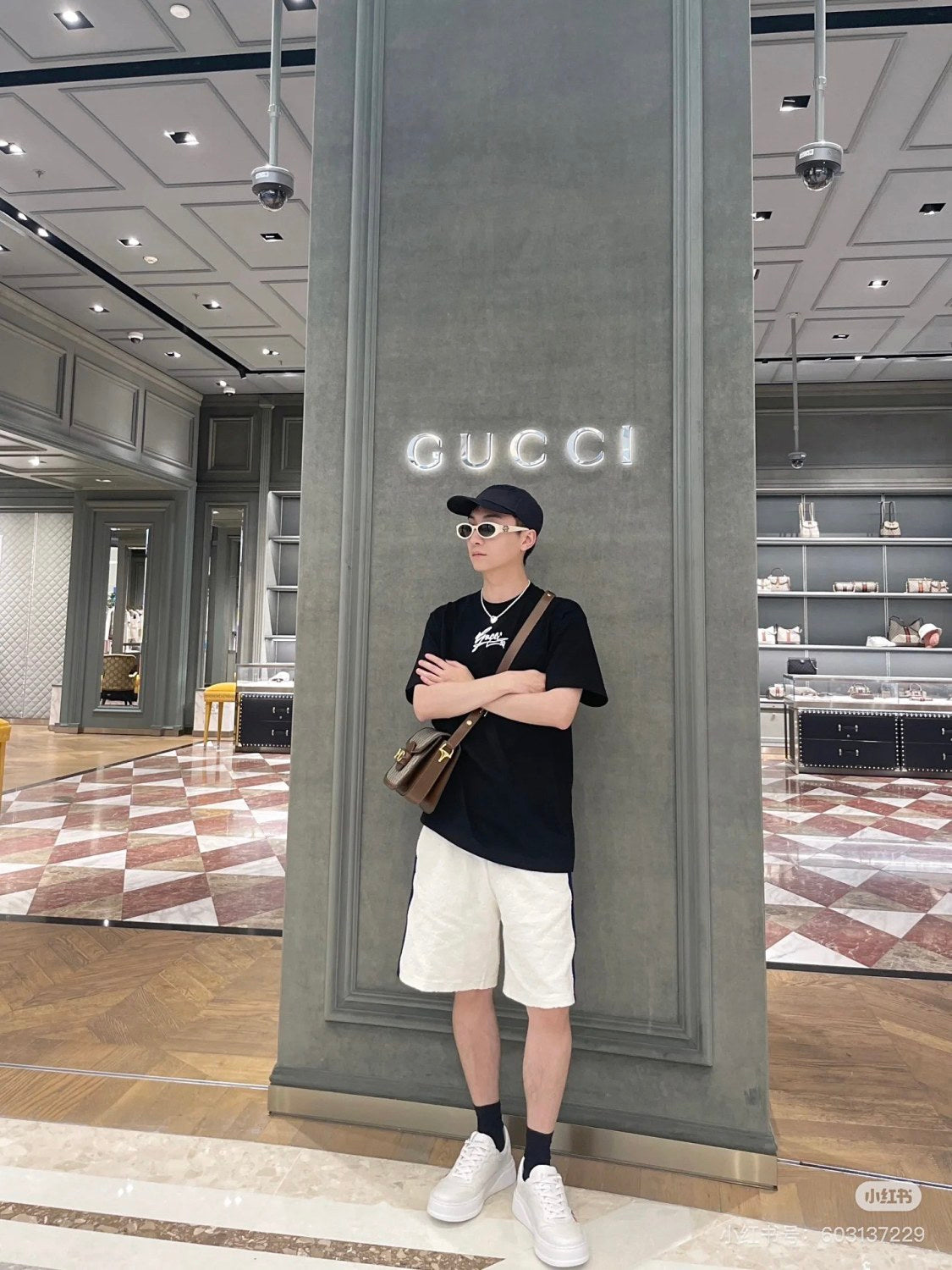 Gucci Men's Spring And Summer All Black Letters Printed Knitted Cotton T-shirt Retro Fashion Loose Short-sleeved T-shirt #71485
