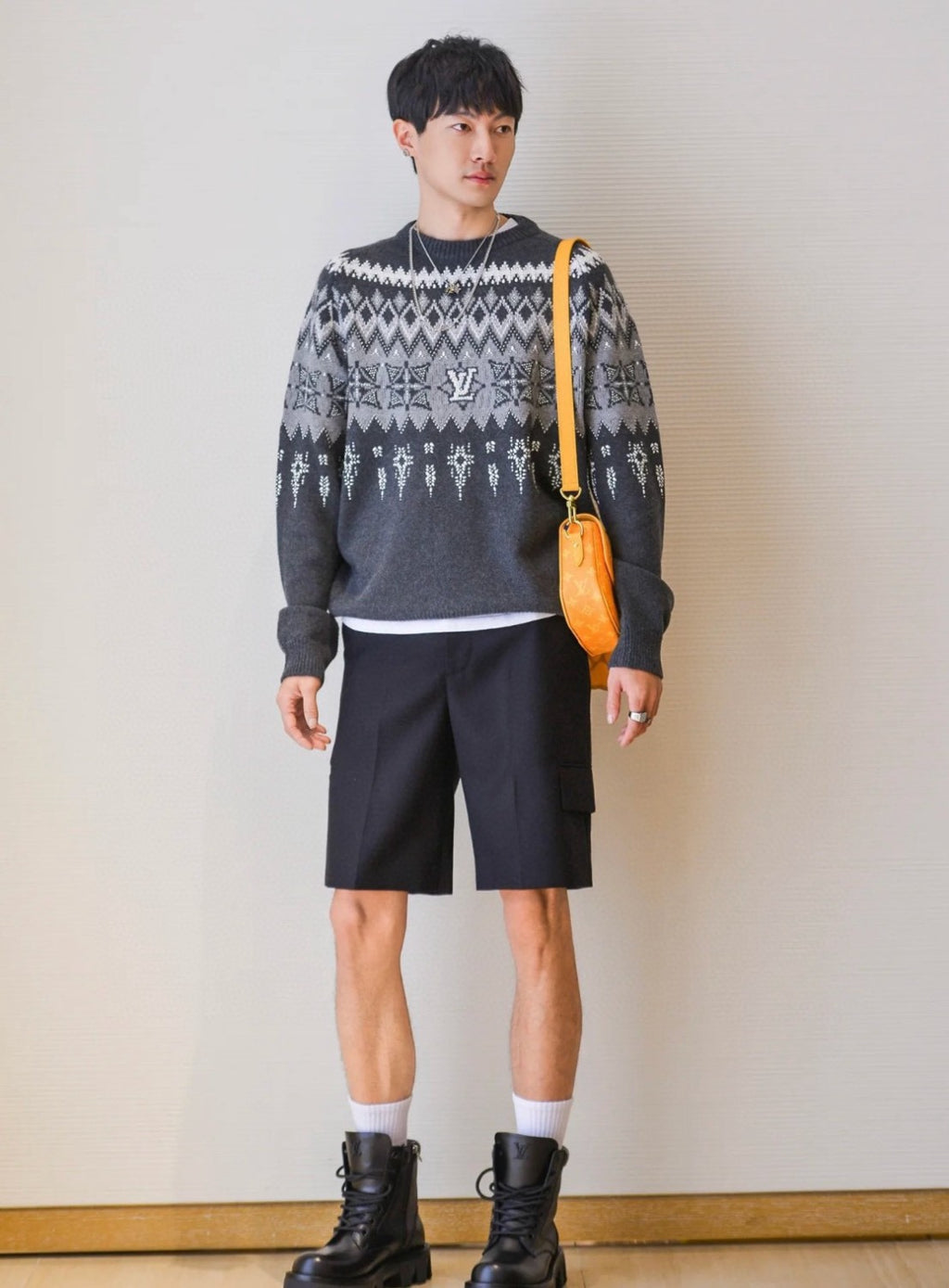 Louis Vuitton Men's Spring & Autumn Crew Neck Gray & White Embellished Cotton Wool Knit Sweater #74322