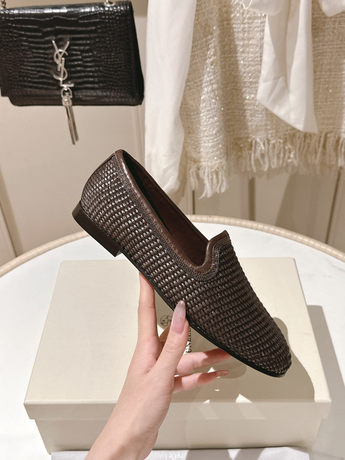 Brunello Cucinelli Women's Techno Raffia Slippers With Precious Trim Round Toe Solid Color Single Shoes Sheepskin Tassel Embellished Four Seasons Casual Flats Shoes Ngvp #1537