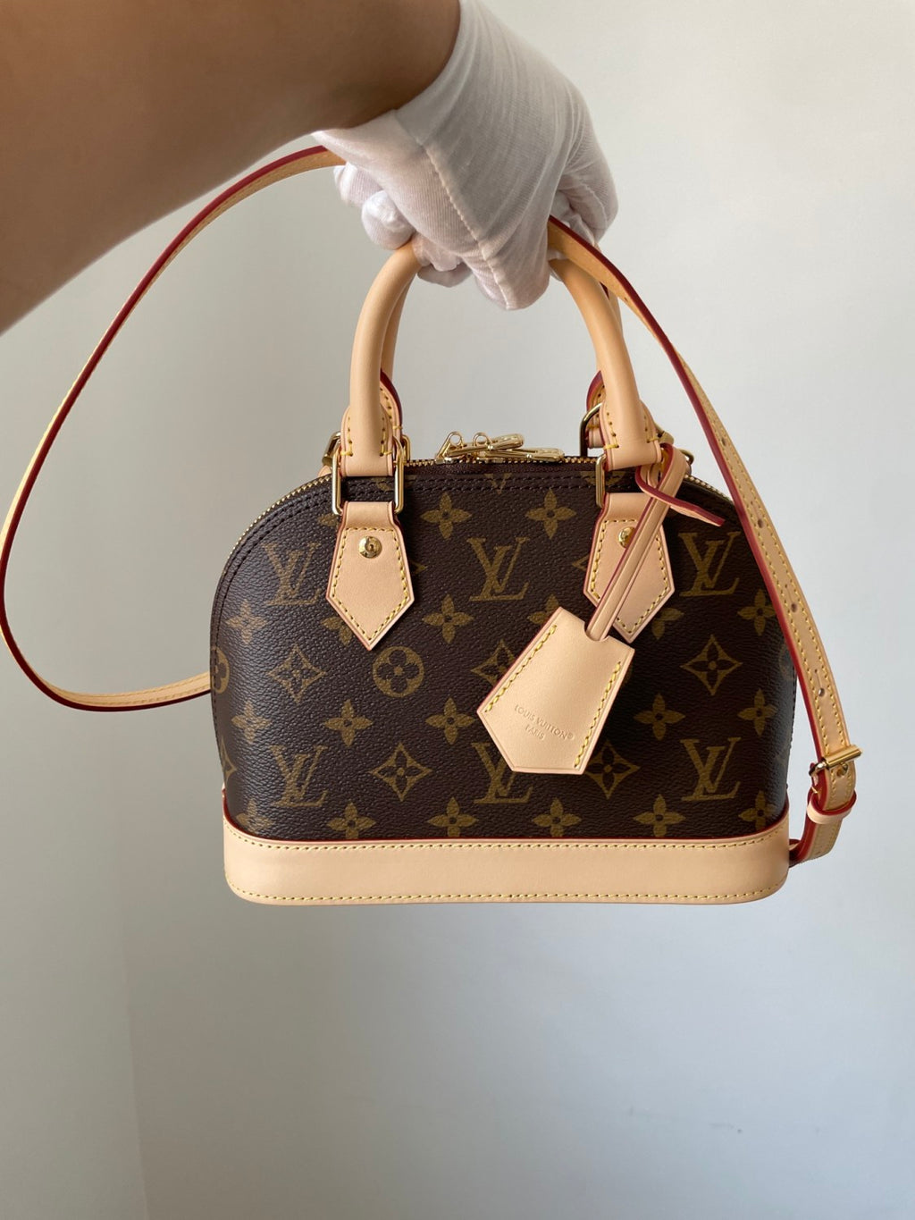 Louis Vuitton Women's Alma Bb Handbag Shoulder Bag Classic Monogram Canvas Handbag M53152 Bags #196946