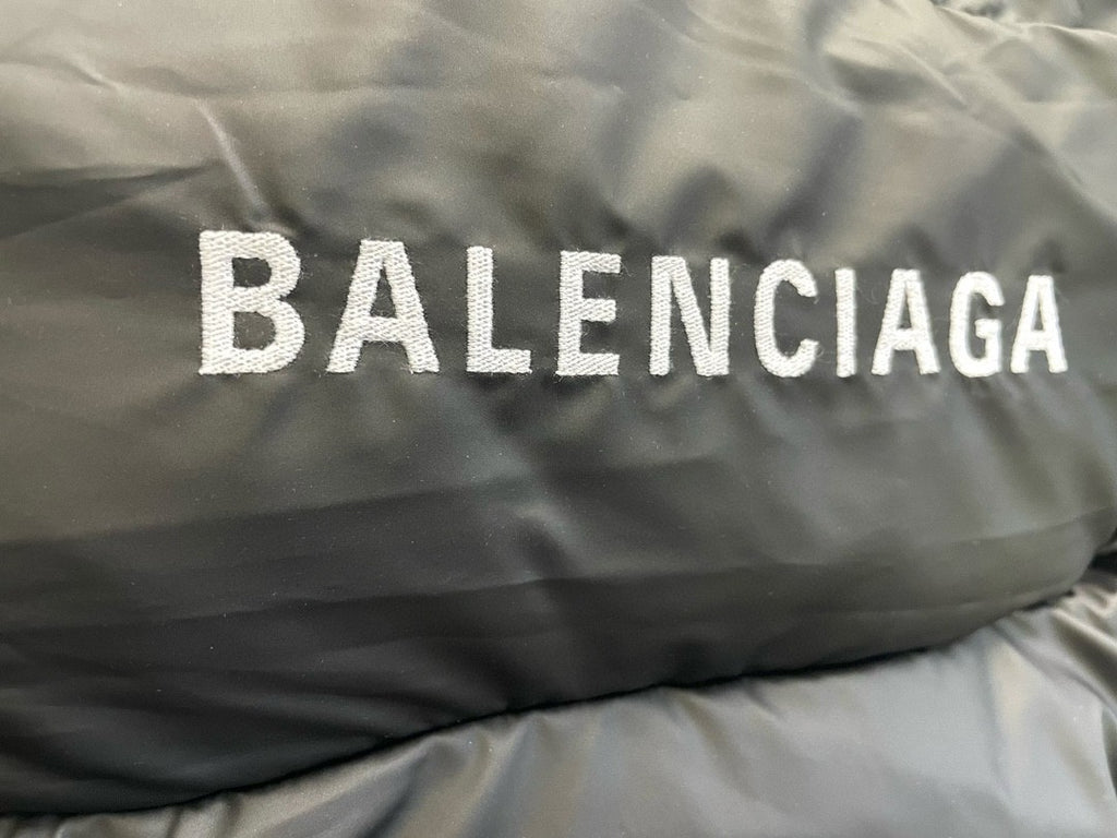 Balenciaga Men's and Women's Autumn and Winter Solid Color Letter Printed Loose Fit Puffer Down Long Sleeve Jacket #74343