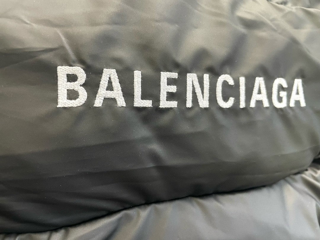 Balenciaga Men's and Women's Autumn and Winter Solid Color Letter Printed Loose Fit Puffer Down Long Sleeve Jacket #74343