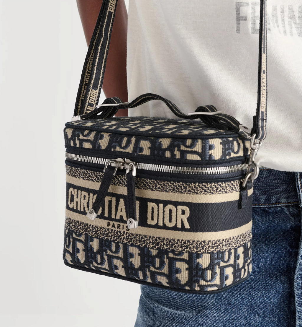 Dior Travel Vanity Makeup Bag Blue Monogram Canvas Embroidered Crossbody Bag A Vintage Elegant Clutch Bags #195915