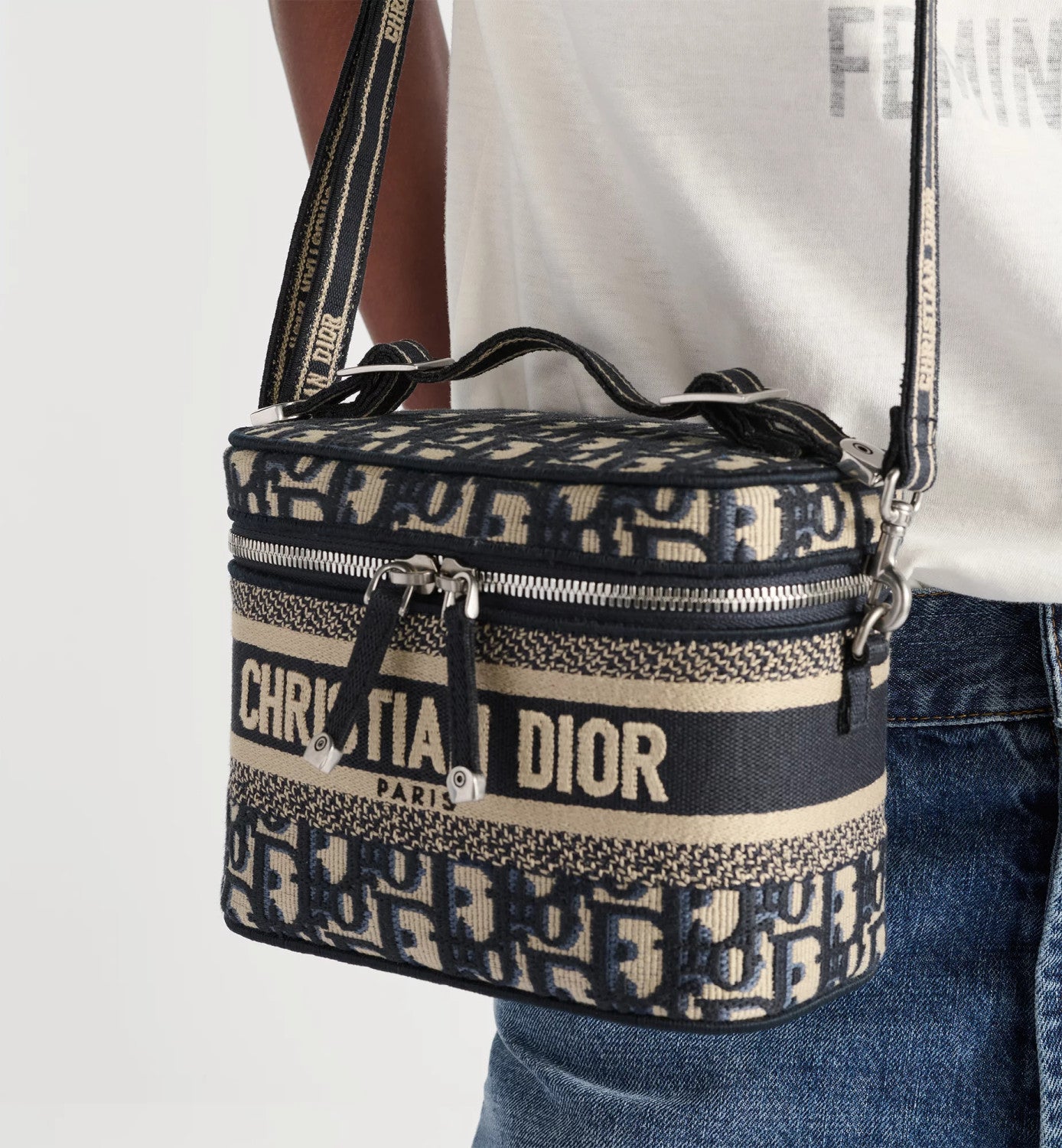 Dior Travel Vanity Makeup Bag Blue Monogram Canvas Embroidered Crossbody Bag A Vintage Elegant Clutch Bags #195915