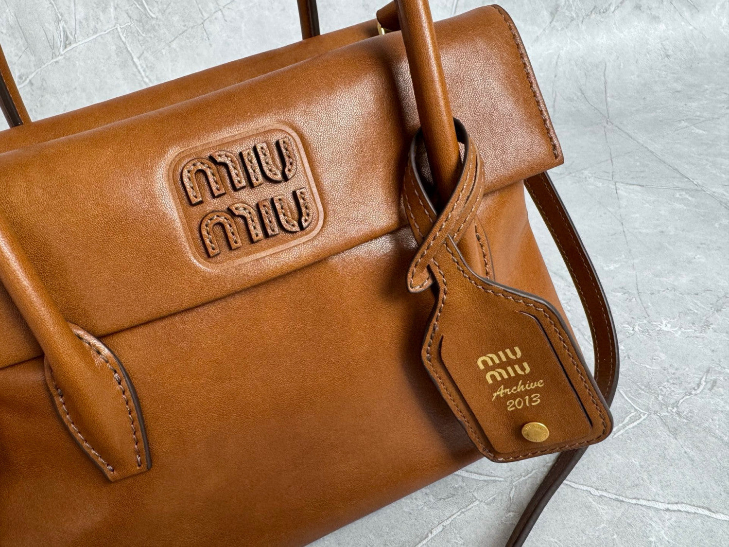 MiuMiu Jang Won-young Leather Double-sided flap Vintage handbag Shoulder bag bags #194095