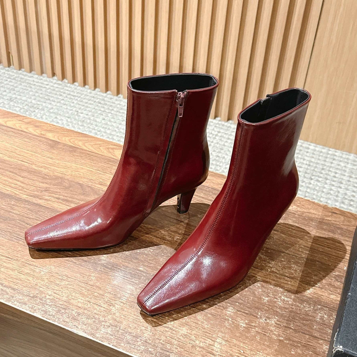 SAINT LAURENT Women's Pointed Cat Heel Long Short Red Black Boots Fashion Temperament Elegant Sexy Zipper Short Boots Shoes Ngvp #2185