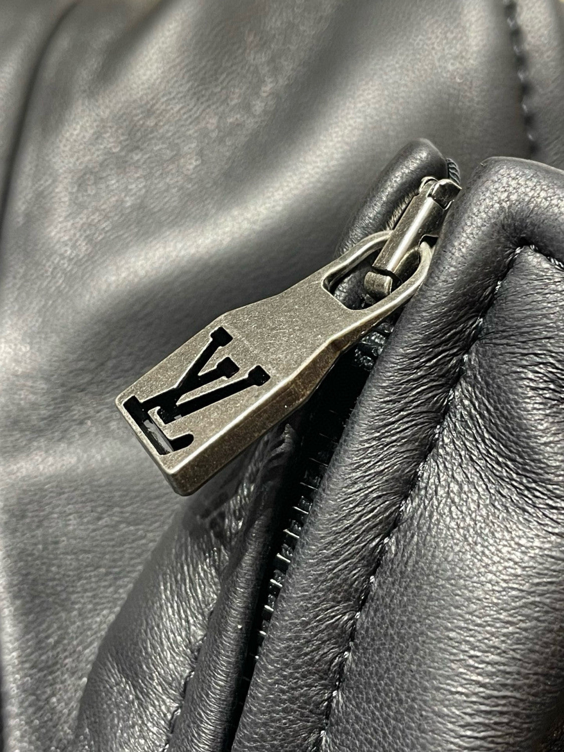 Louis Vuitton Men's Spring/summer Casual Fashion Solid Color Logo Embossed Zipper Cuff Elastic Mixed Leather Sports Jacket #78366