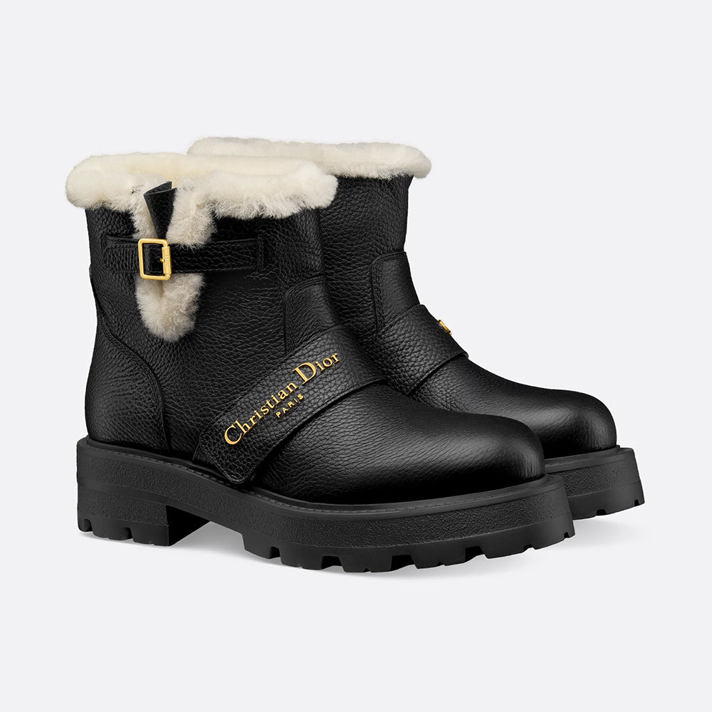 DIOR DiorAlps D-Quest Ankle Boot Black Grained Calfskin White Lambskin Shearling #335893