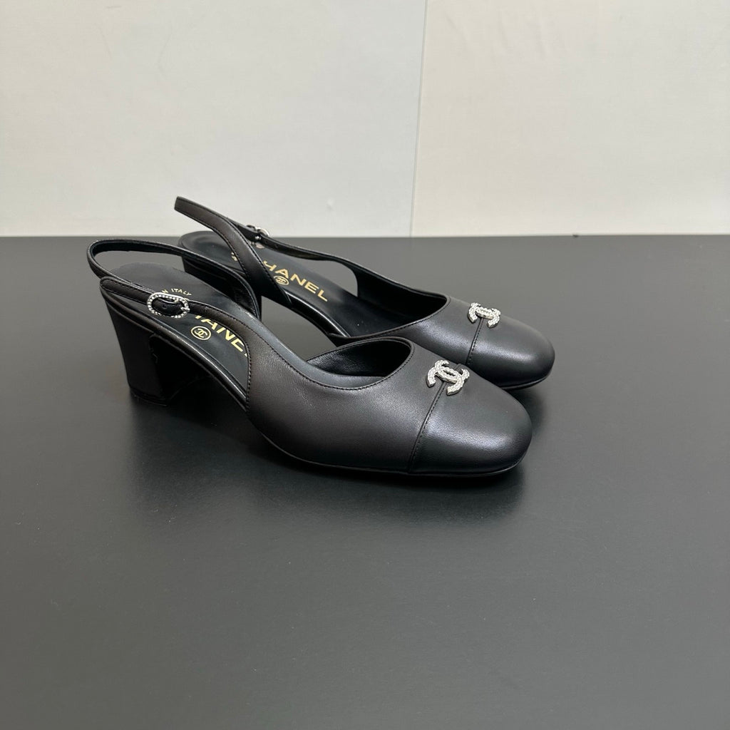 Chanel 6cm Heel Height Double C Thick Heel Back Hollow Color Block Stitching High Heel Sandals #333238