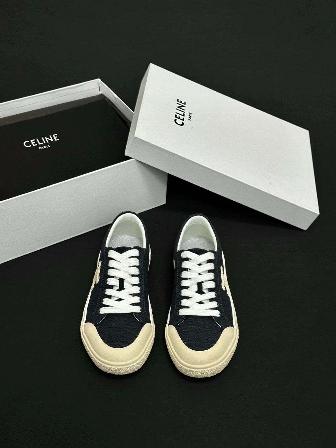 Celine Alan Sneaker in Canvas #381934