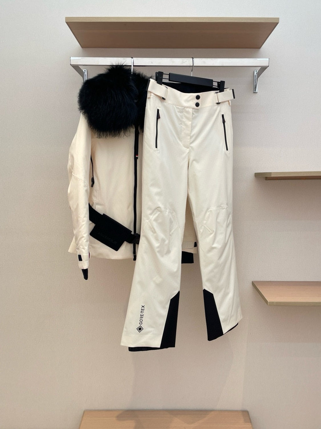 Moncler Grenoble Women's Autumn/winter Flap Lapel Zip Long Sleeve Jacket Ski Suit Letter Mid Waist Fitted Micro Casual Pants White #71795