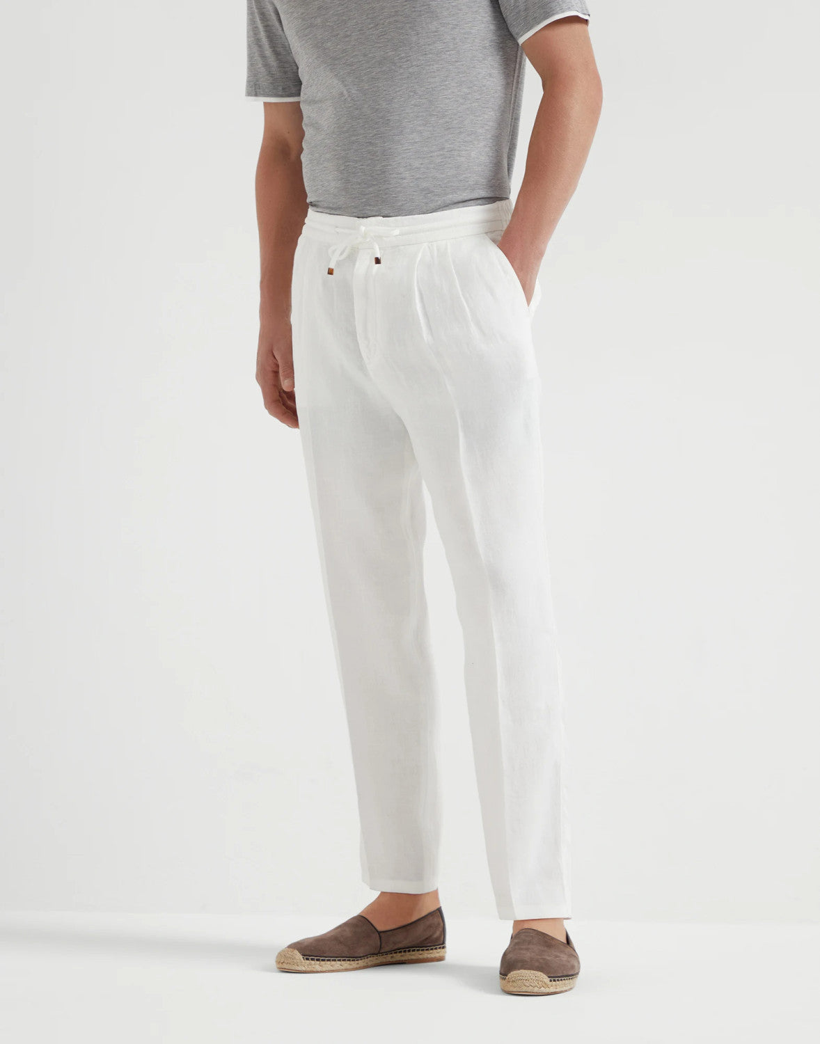 Brunello Cucinelli Men's Four-Season Drawstring Tie-Waist Plain-Colored Fitted Casual Linen Pants Ngvp #2296