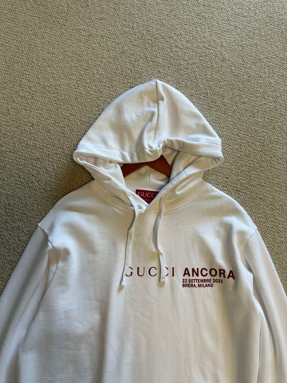 Gucci Men's and Women's Genderless Fall And Winter Models White Cotton Hooded Sweatshirt Pullovers #97232