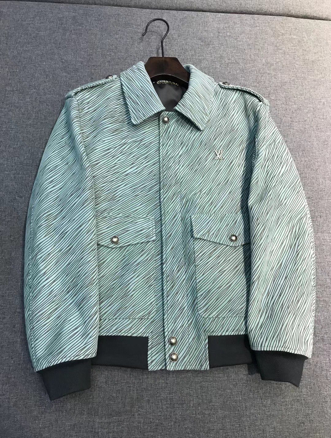 Louis Vuitton Men's And Women's Spring/Fall Fashion Casual Collared Letter Print Suede Long Sleeve Leather Jacket #328293