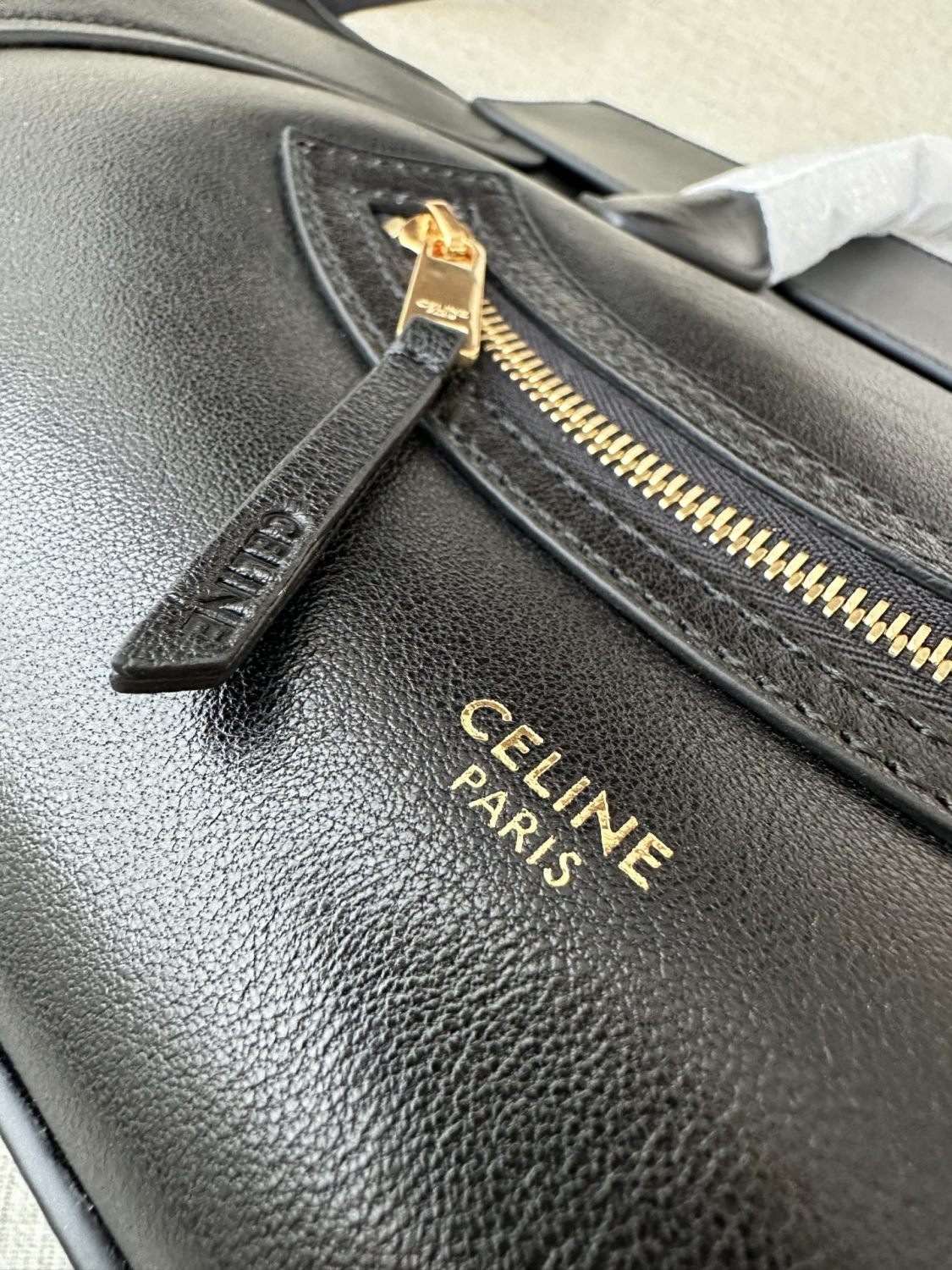 Celine Medium Smiling New Luggage in Supple Shiny Lambskin #334037