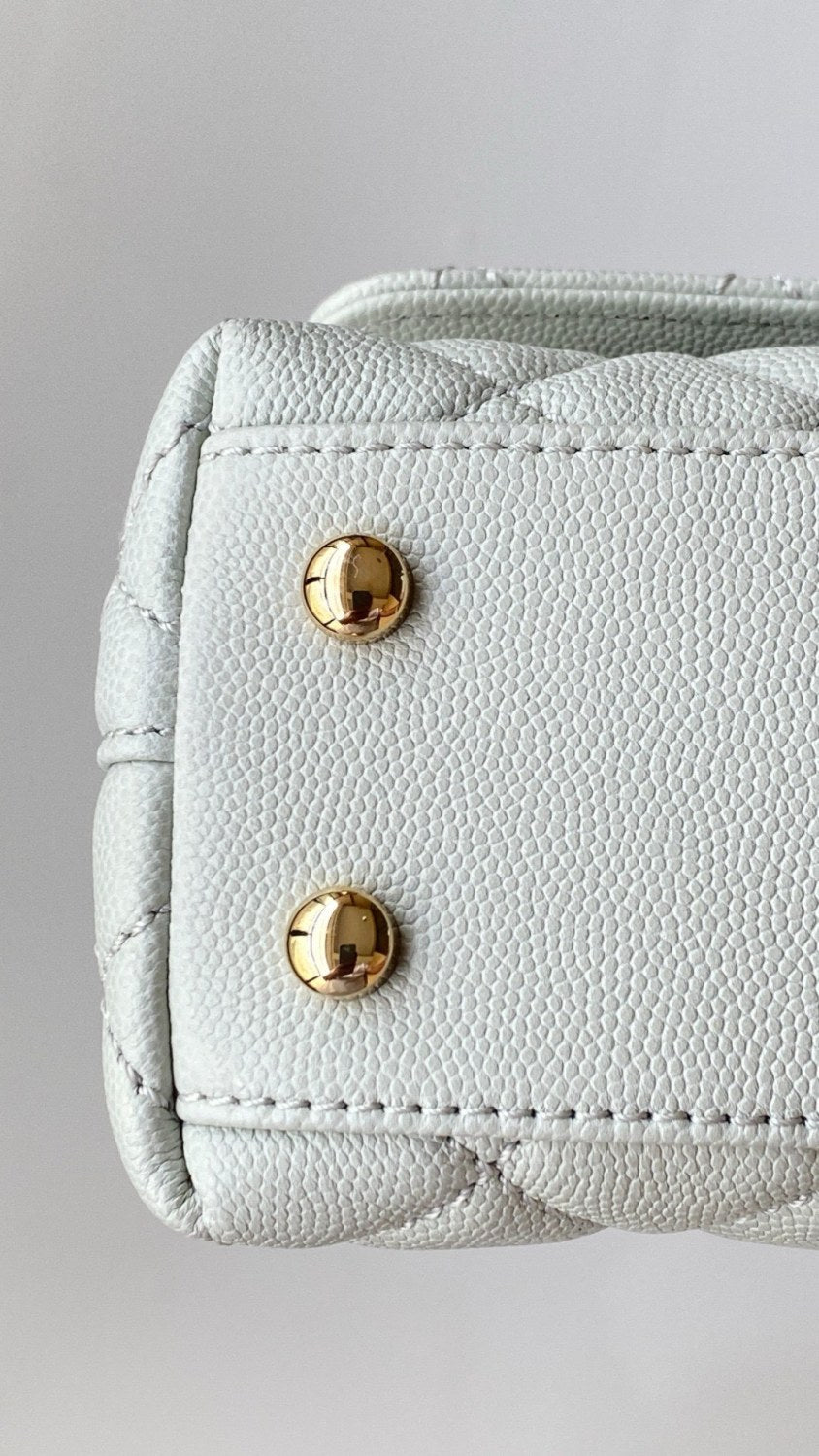 Chanel Women's Classic Leather Handbag Mini Checkered Leather Chain Strap Grained Embossed Calfskin Chain Bag Tote Bag Bags AS2215-B05061-94305 #78692