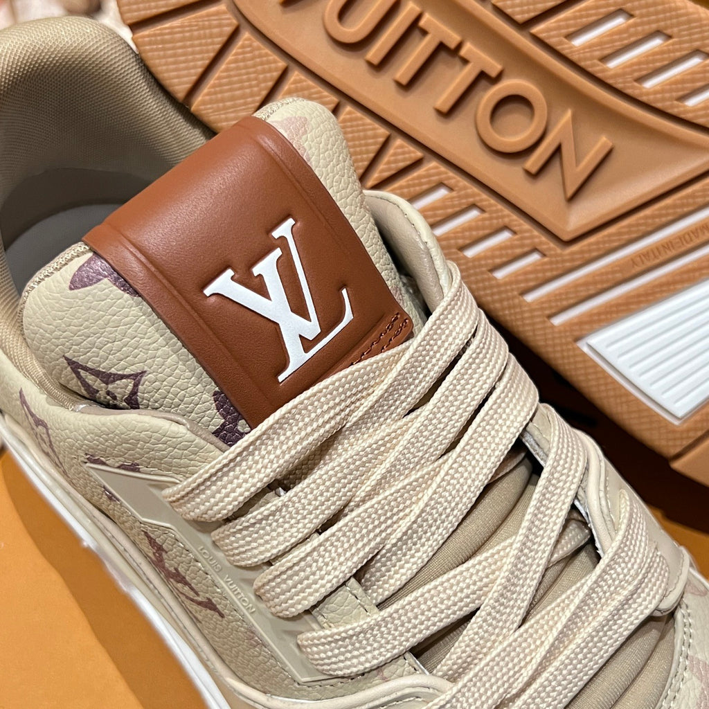 LOUIS VUITTON LV Trainer Sneaker #384200