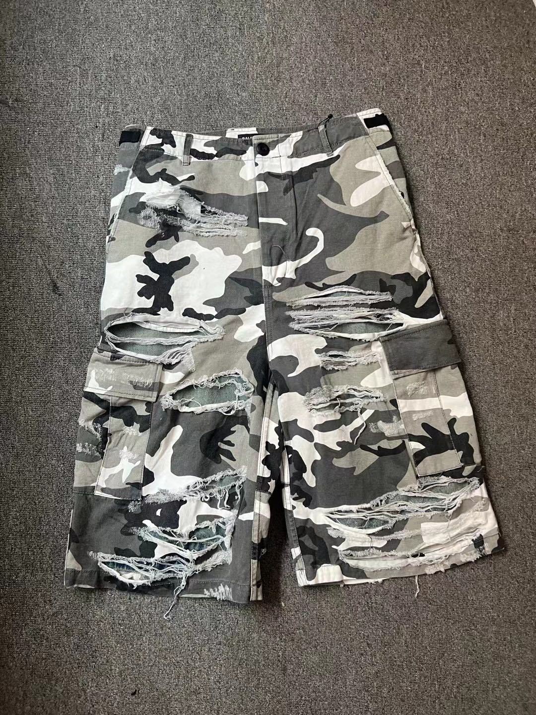 Balenciaga Men's And Women's Spring/summer Fashionable High Street Retro Distressed Camouflage Shorts Ngvp #5184