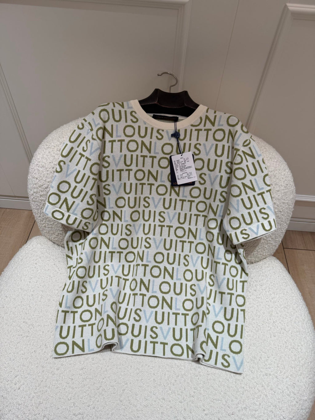 LOUIS VUITTON Jacquard Signature Short-Sleeved Crewneck #377408