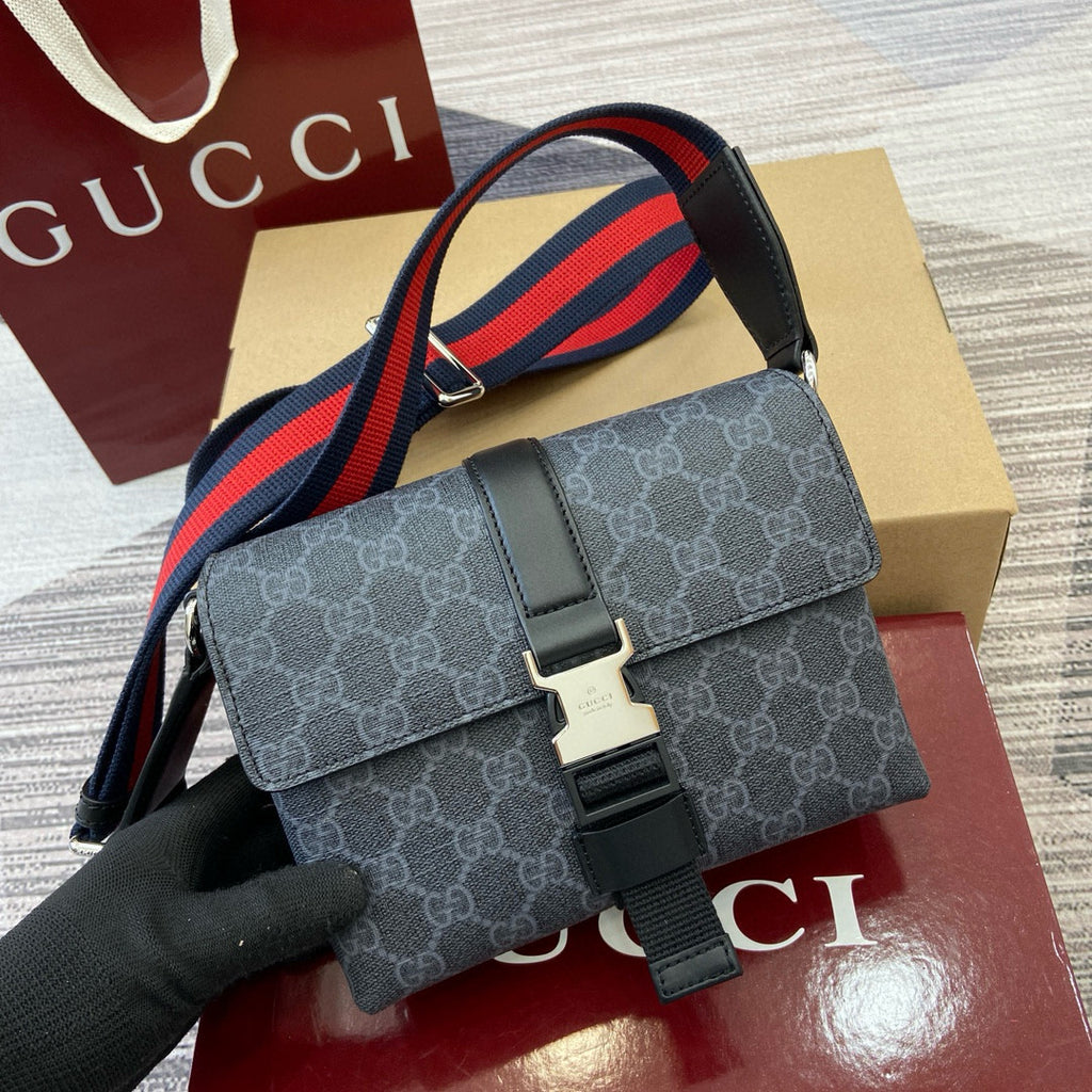 Gucci Men's Adjustable Shoulder Strap Solid Color Letter Print Buckle Closure Single Shoulder Crossbody Bag Bags #77194