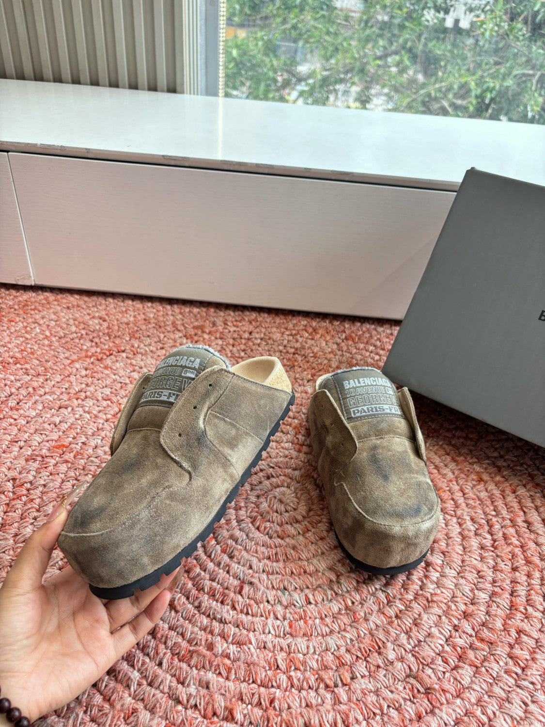 Balenciaga Dumbo Mule #377878