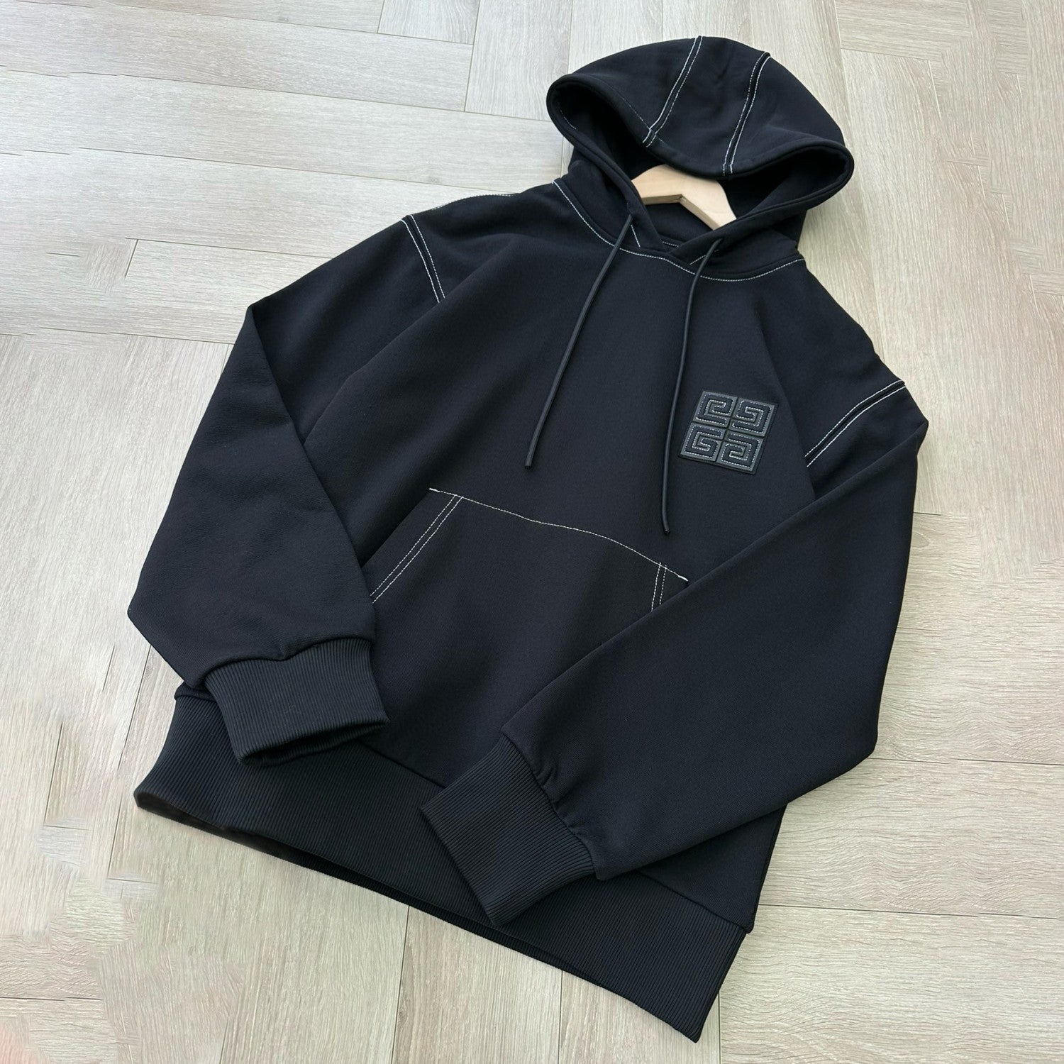 Givenchy Men's And Women's Spring/fall Fashion Casual Solid Color Hooded Pullover Logo Sweatshirt #79291