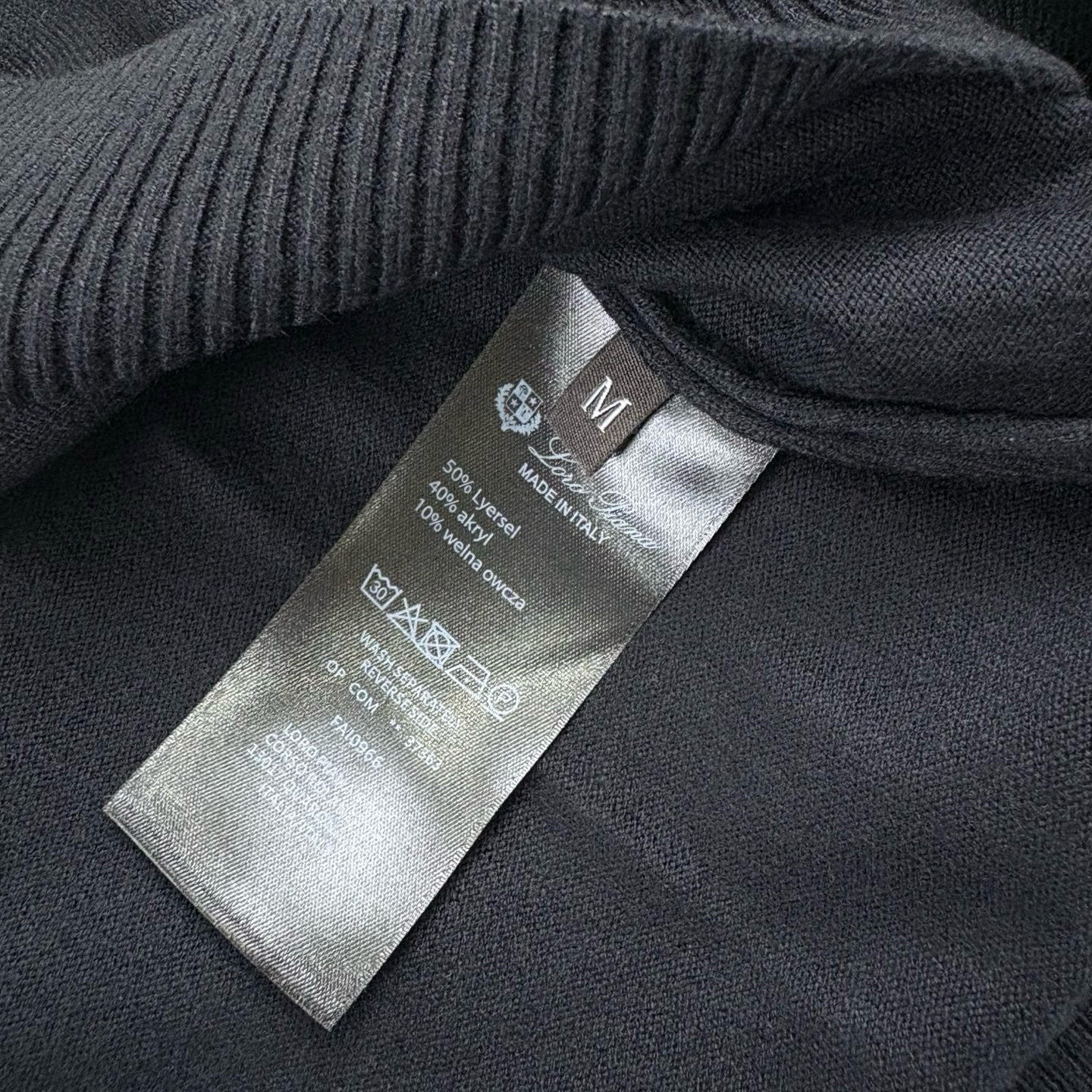 Loro Piana Men's Solid-Color Metal Logo Crew Neck Knit Short-Sleeve Sweater for Spring. Autumn. and Winter Ngvp #2725