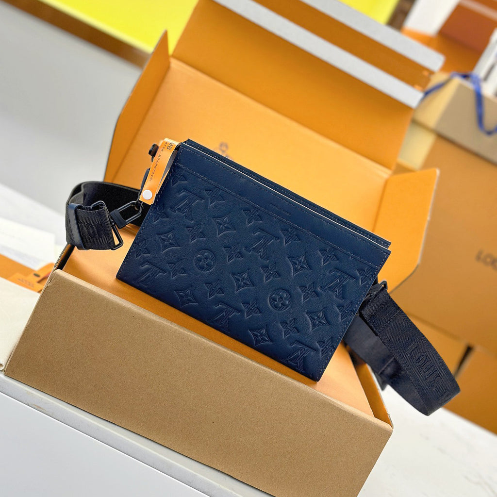 Louis Vuitton GASTON Classic printed men's and women's fashion Adjustable removable shoulder strap Zipper closure Coated canvas Shoulder bag Handbag Bags M14036 #78445