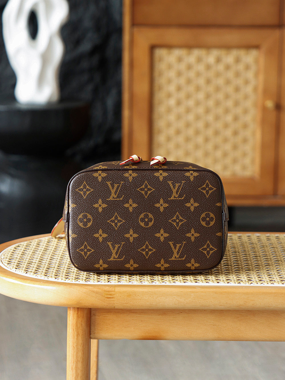 Louis Vuitton Néonoé BB Monogram Women's Handbags Classic Bucket Bag #333040