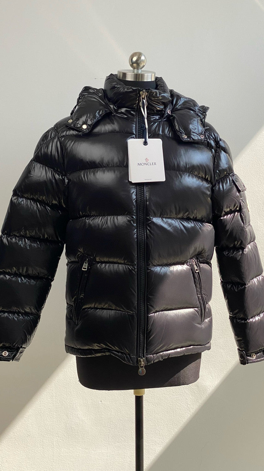 Moncler Maya Men's Winter Black Zip Short Hooded Puffer Down Jacket #97625