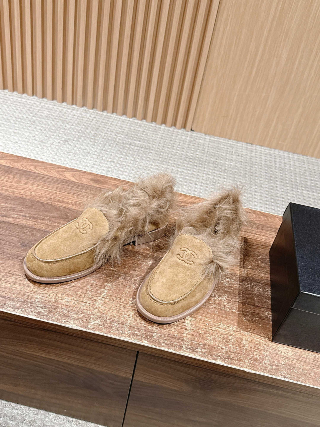 Chanel Moccasins Suede Kidskin Shearling Lambskin Brown #334371