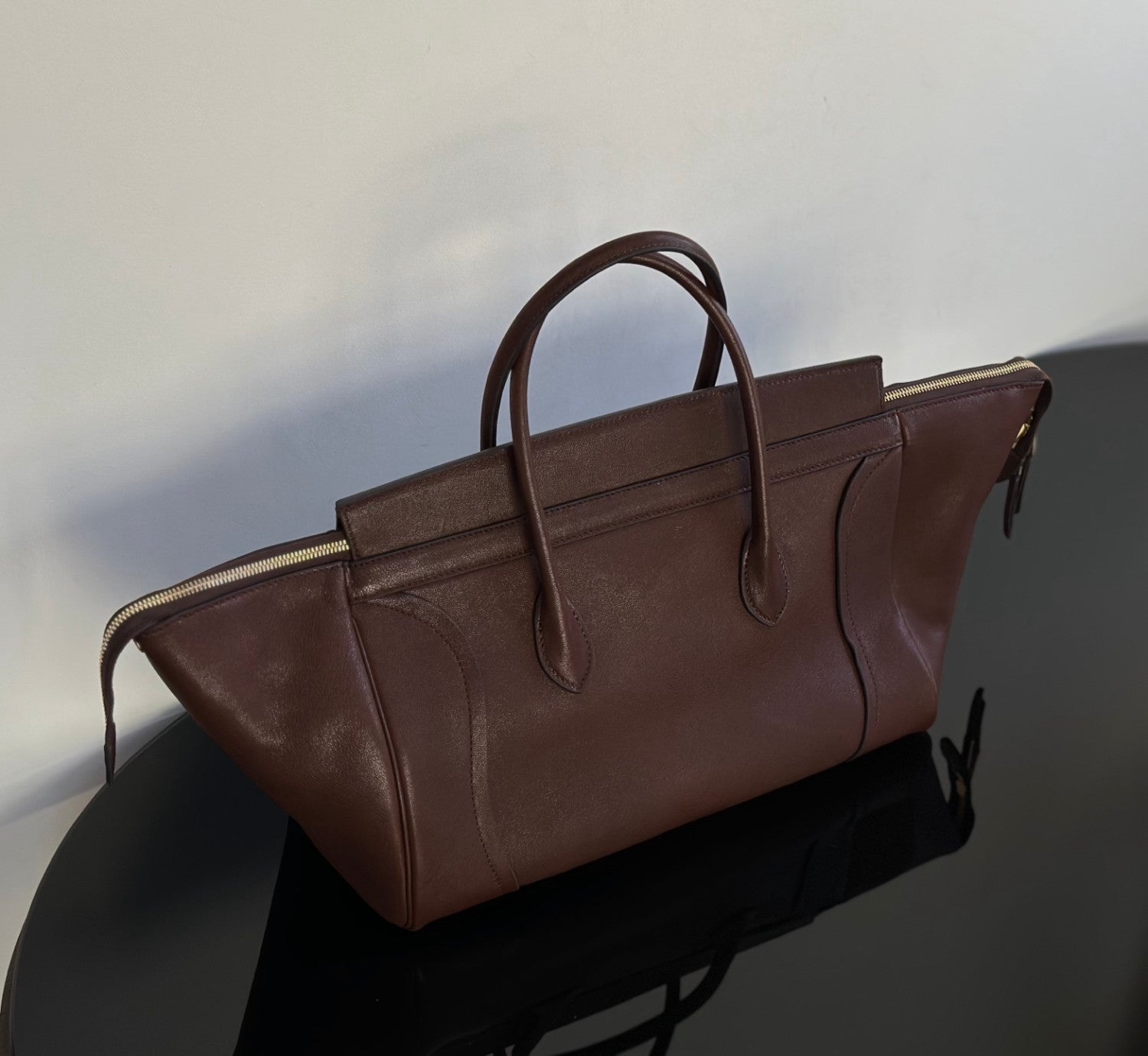 Celine Luggage Handbag Smile Zipper Large Tote Bag Shoulder Bag Crossbody Bag Stylish Elegant Casual Brown Black Tote Bag L100e3gw2.28bk #190751