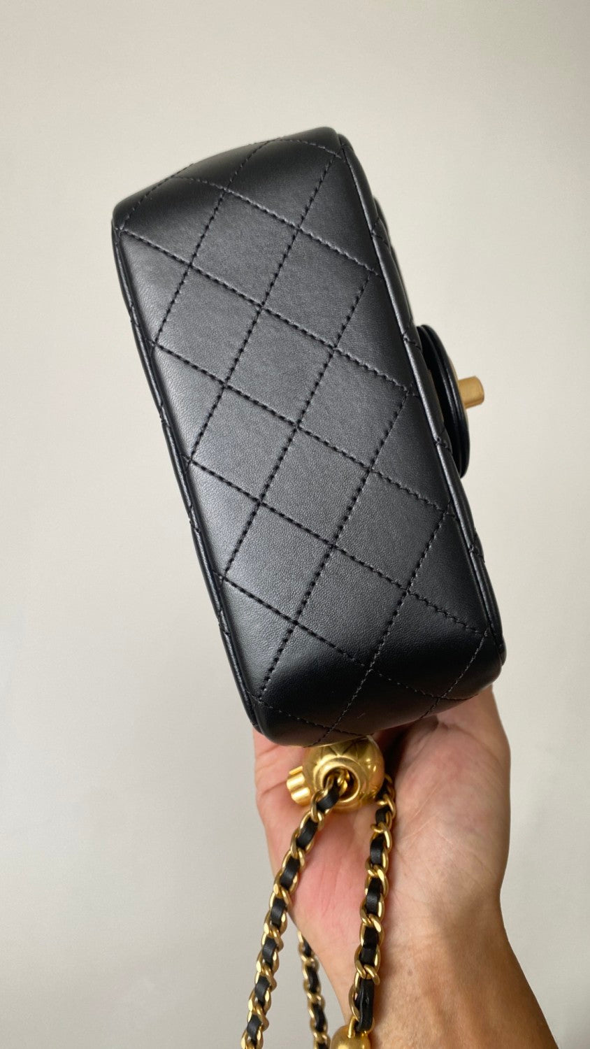 Chanel Women's Adjustable Shoulder Strap Diamond Pattern Gold Buckle Chain Gold Ball Solid Color Leather Crossbody Shoulder Bag Bags #76352