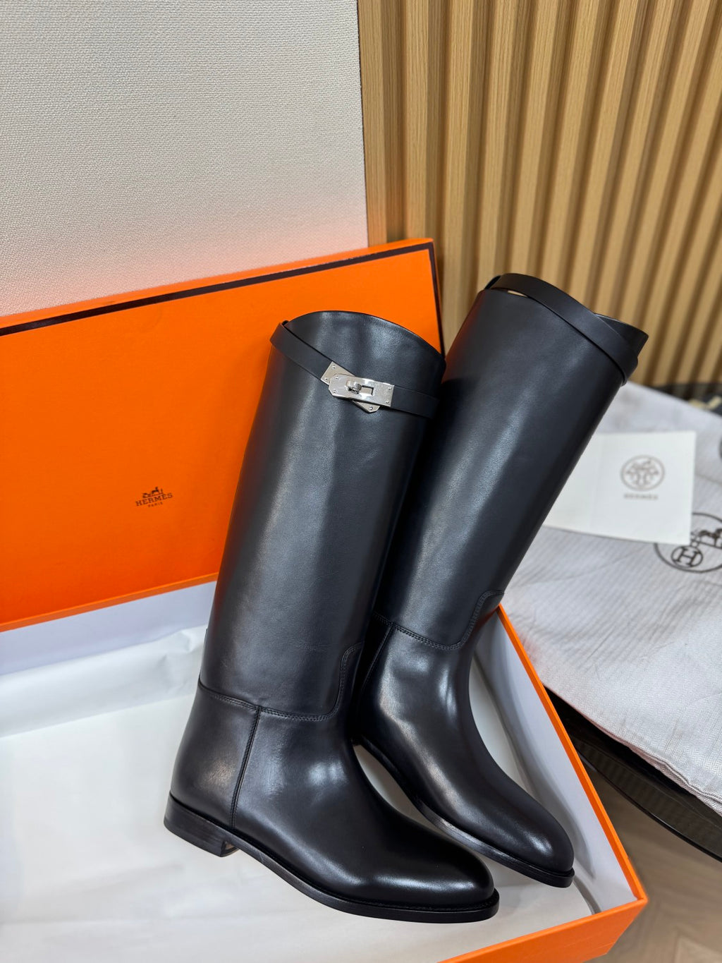 Hermes Jumping Women's Fall/Winter Fashion Classic Solid Color Round Toe Leather Kelly Buckle Classic Riding Boots Shoes #79333