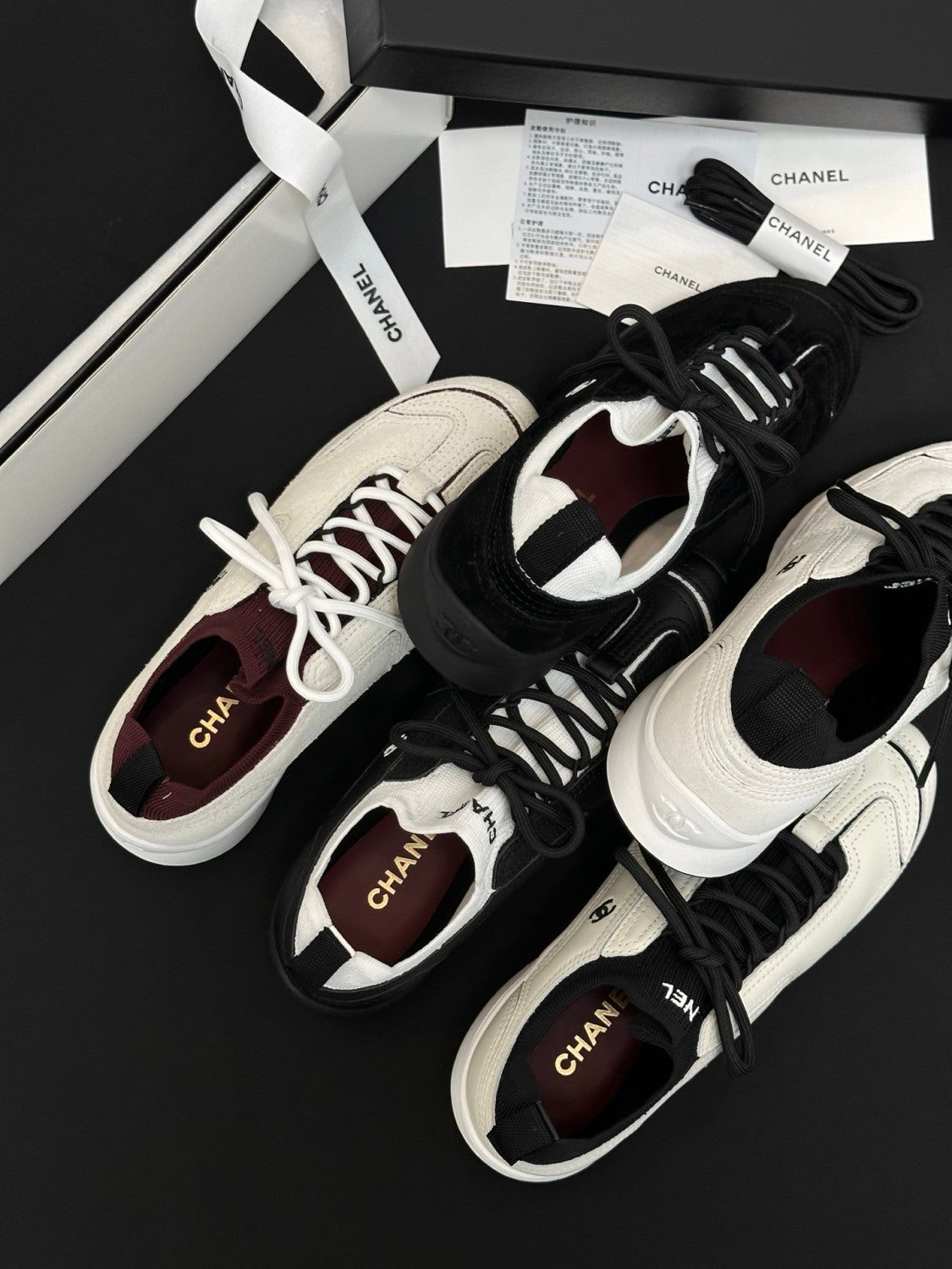 Chanel Cc Retro Casual Sneakers #387599