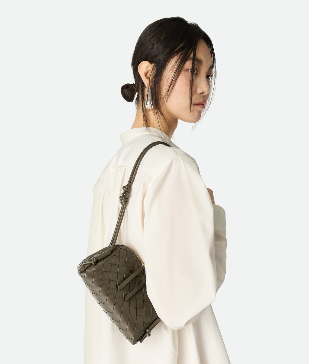 Bottega Veneta  Concert Clutch Intrecciato-woven Leather Clutch Women's Slim-strap Casual Crossbody Bag Elegant And Stylish Bags #196293