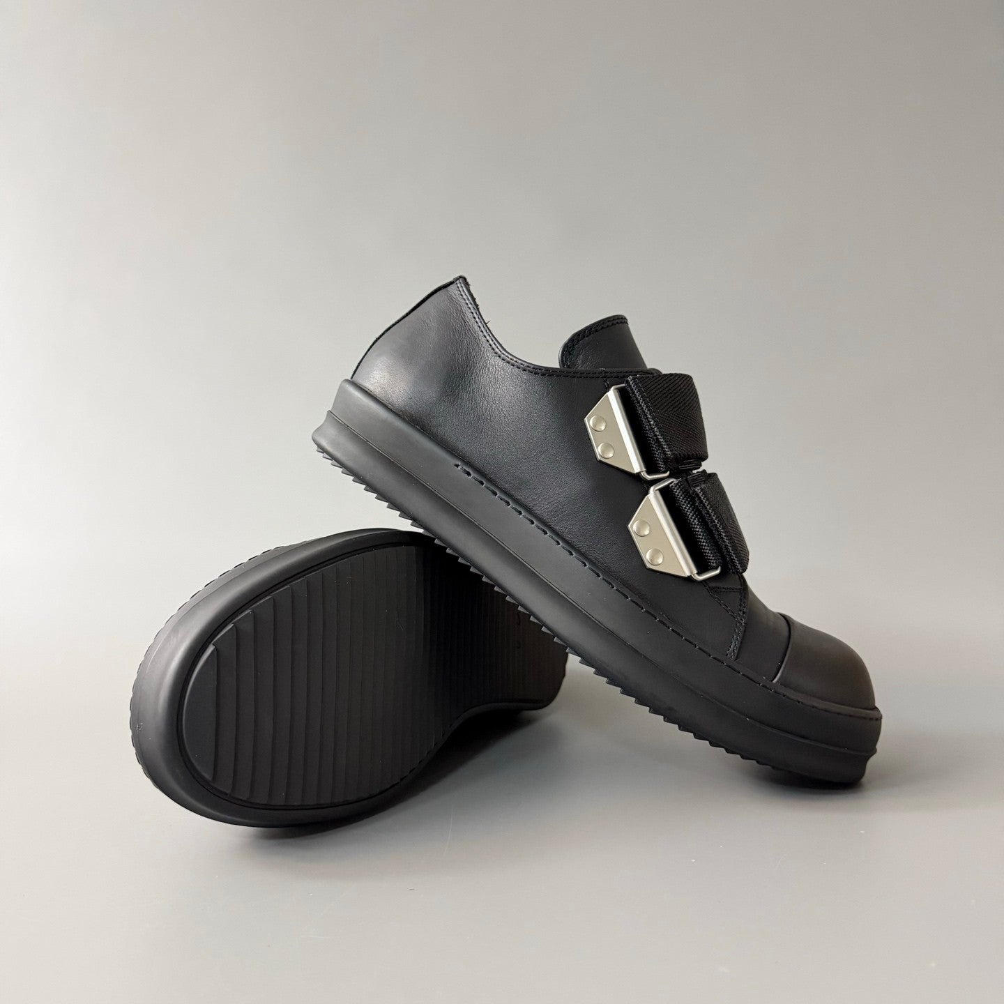 RICK OWENS  STRAP LOW SNEAKS #388681